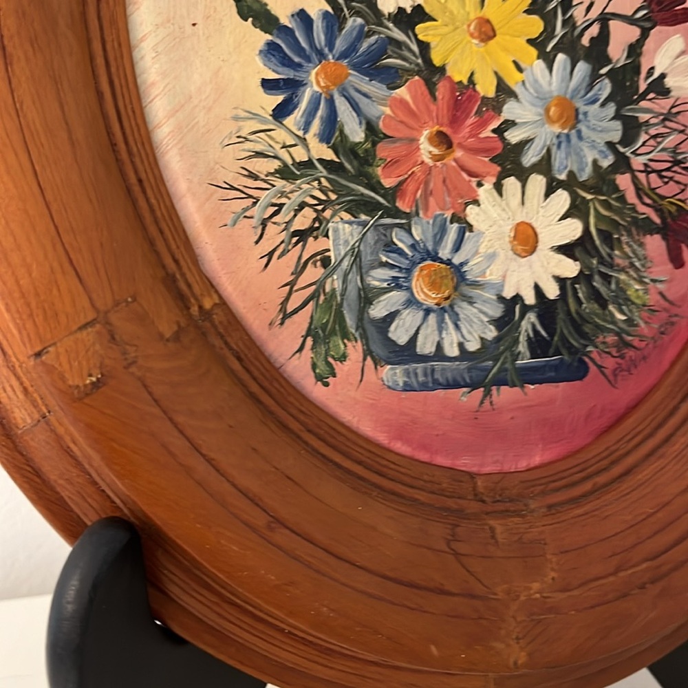 Vintage Oval Wooden Framed Floral Still Life Artist Signed - Picture 5 of 11